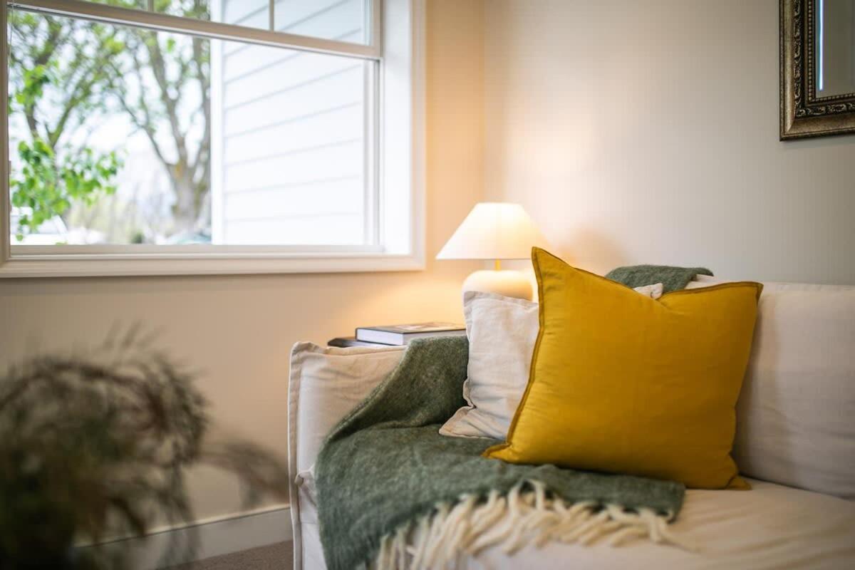 Parkside Heritage Retreat 3-Bedroom Terrace Charm كريستتشيرش المظهر الخارجي الصورة